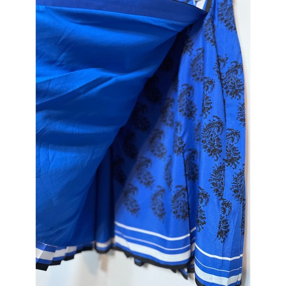 Royal Blue Damask Pleated Skirt Size 8 Old Money Academia‎ Coquette Coastal Chic - Picture 2 of 7